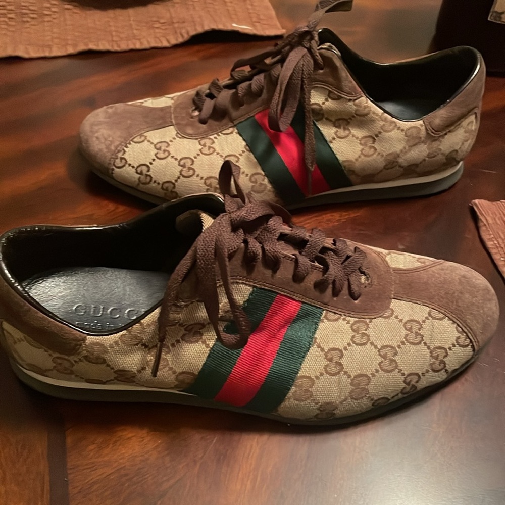 Men’s Gucci athletic shoes. - Picture 3 of 6